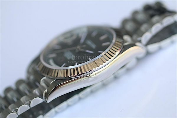 Rolex Day-Date Oyster Fluted Stick Markers Texture Grey Dial Bracelet BP
